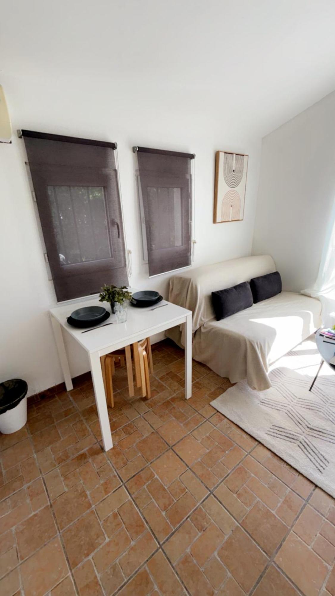 Avec Apartment