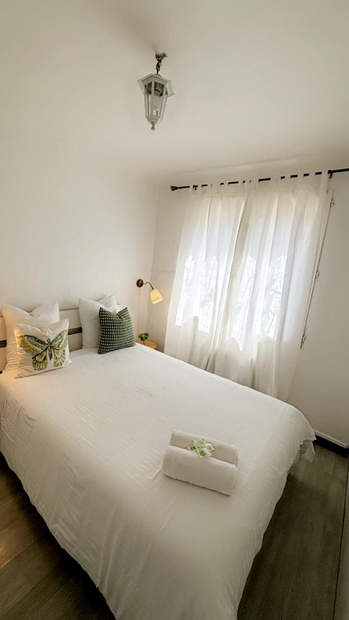 Avec Apartment *